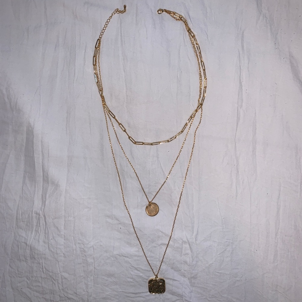 Super cute 3 layer necklace